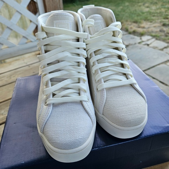 Fila Madina Gardenia Turtledove Leather High Tops Women's 6.5 USA - Picture 10 of 13